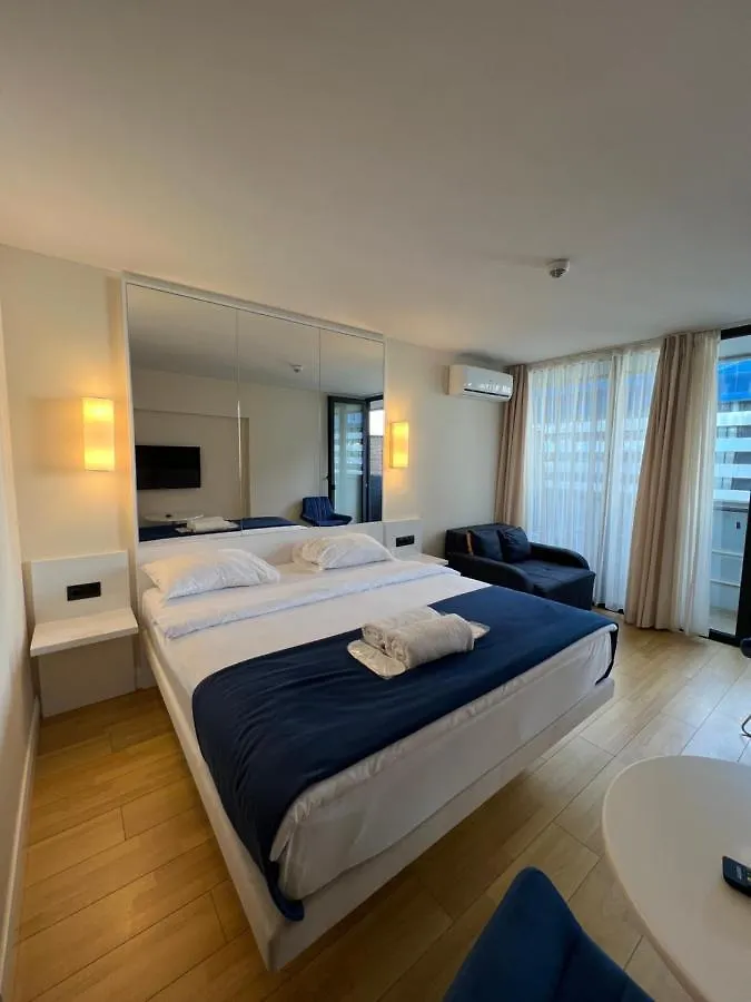Orbi City Aparthotel Black Sea View Batum