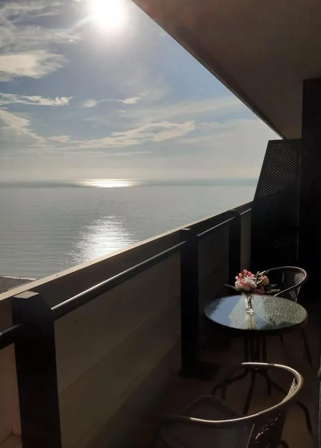 Orbi City Aparthotel Black Sea View Batum