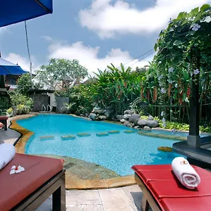 Otel Yulia Village ***
